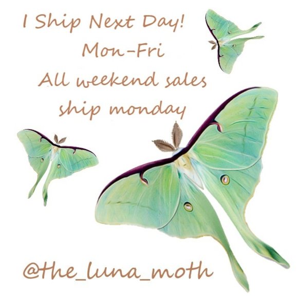 PREPPY ELLIE WITH NAVY TRIM QUILTED WRISTLET - Picture 4 of 4